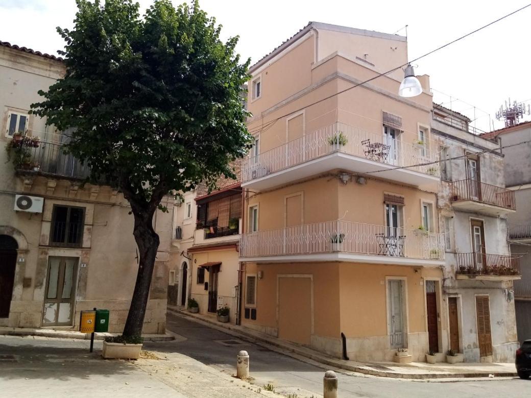 Piazza Salvatore 7, Gocce Di Sicilia Ragusa Exterior foto