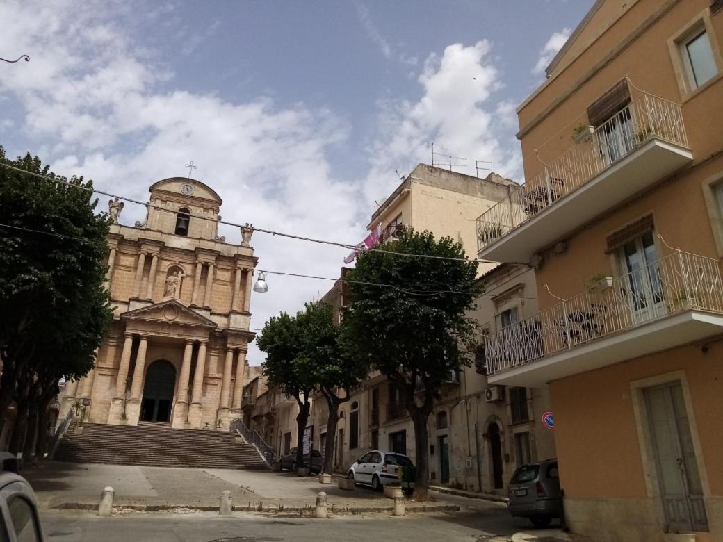 Piazza Salvatore 7, Gocce Di Sicilia Ragusa Exterior foto